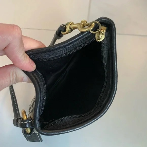 Coach Black and Cream Wristlet - Picture 6 of 6